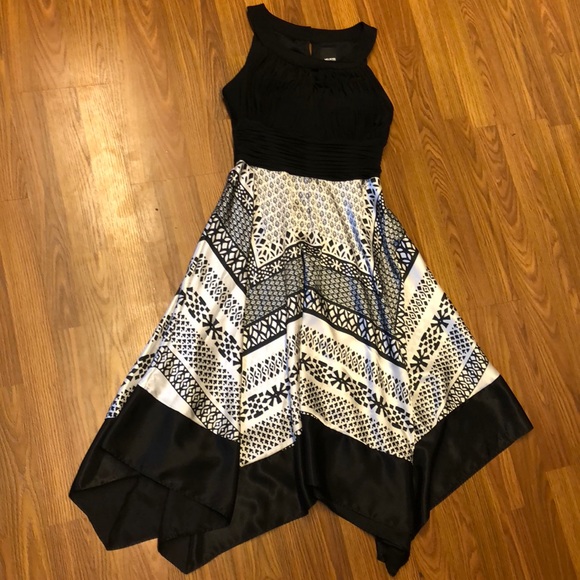 Melrose Formal Dress - Picture 1 of 5